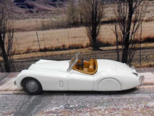 STUNNING CORGI  1949 - 1954  JAGUAR XK 120    " A CENTURY OF CARS SERIES "  -  MINT  -   BOXED