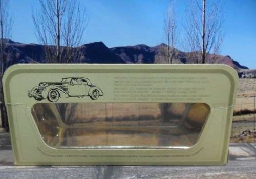 STUNNING MATCHBOX NO Y - 18  1937  CORD 812 - "MODELS OF YESTERYEAR"  MINT IN GOOD  DISPLAY BOX