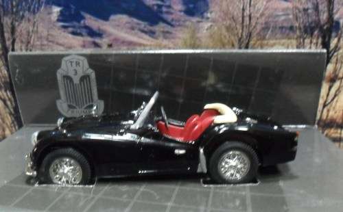 STUNNING   CORGI NO  04101  -  1957 - 1962  TRIUMPH TR 3A  OPEN TOP  - MINT IN ORIGINAL  DISPLAY BOX