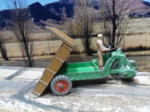 1949 - 1960  DINKY TOYS    MECCANO  NO 27G  342 `  OPPERMAN ` MOTOCART  IN GOOD ORIGINAL CONDITION