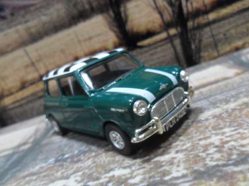VERY RARE ,  STUNNING , LTD EDITION  VANGUARDS NO  VA 02511  MINI COOPER S   -  MINT - BOXED