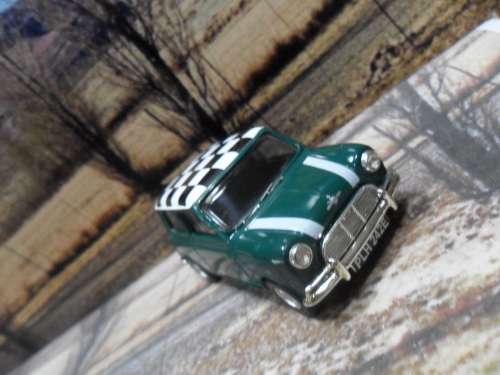 VERY RARE ,  STUNNING , LTD EDITION  VANGUARDS NO  VA 02511  MINI COOPER S   -  MINT - BOXED