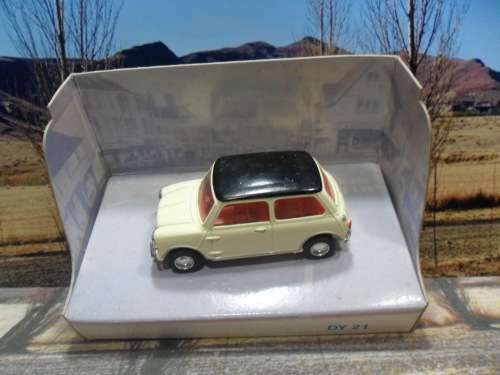 STUNNING DINKY DY - 21  -  1964  MINI COOPER  'S '   " THE DINKY  COLLECTION  " -   MINT -  POOR BOX