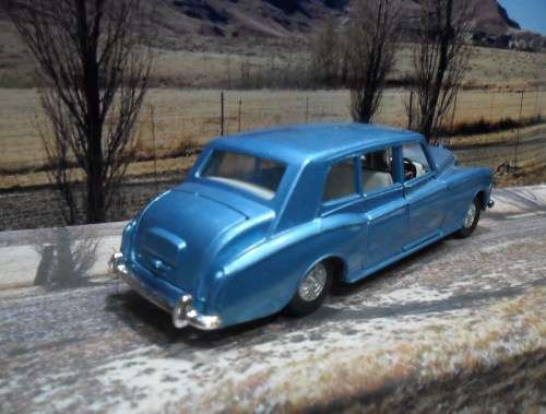 RARE , ABSOLUTELY STUNNING 1977 DINKY  NO  124 -  ROLLS ROYCE PHANTOM  V  -  MINT -  ORIGINAL  BOX