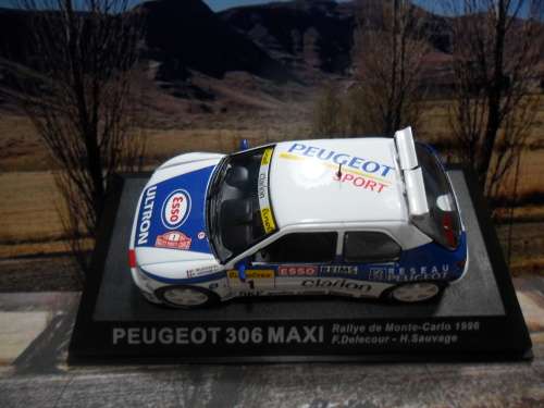 STUNNING IXO / DeAGOSTINI - 1996 PEUGEOT 306 MAXI  `RALLY CAR COLLECTION` MINT IN ORIG  DISOLAY CASE