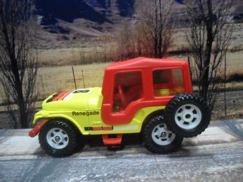 RARE , STUNNING  ` MUCH SOUGHT AFTER `  1983  CORGI NO 448  -  4X4 RENEGADE JEEP  -  MINT  -  BOXED