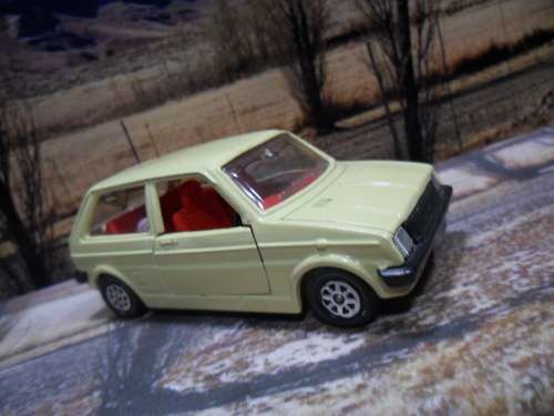 EXTREMELY RARE , STUNNING   1981  CORGI NO 275 -  AUSTIN MINI METRO  1.3 HLS`  -. NEAR MINT - NO BOX