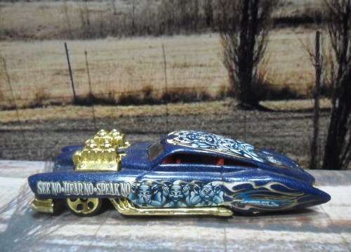 RARE 2004 HOT WHEELS NO 148 -  EVIL TWIN ( 50`S CADILLAC )  ` DEMONITION SERIES  ` -  MINT -  NO BOX