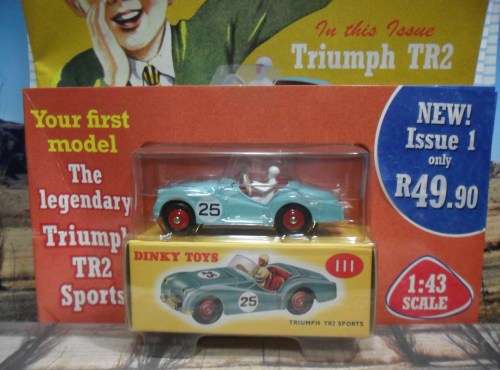 STUNNING DeAgostini   DINKY  NO 111   1953 - 1955  TRIUMPH TR 2  SPORTS  -  MINT  ( AS NEW ) - BOXED