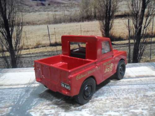 RARE , STUNNING 1998   CORGI NO  61209  -   SWB LAND ROVER  ` CADBURY WHOLE NUT `    MINT  BOXED
