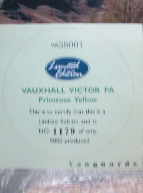 RARE LTD EDITION  VANGUARDS NO  VA 38001   1957  VAUXHALL VICTOR  F - SERIES  MK l -  MINT - BOXED
