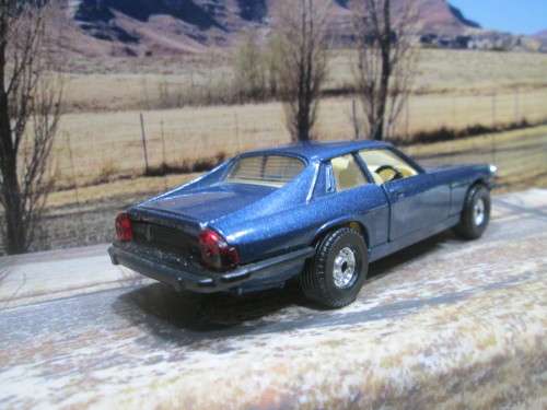 ABSOLUTELY  STUNNING   1986  CORGI NO 318 / 4  -  JAGUAR XJS  V12  - VERY GOOD COND. - NO BOX