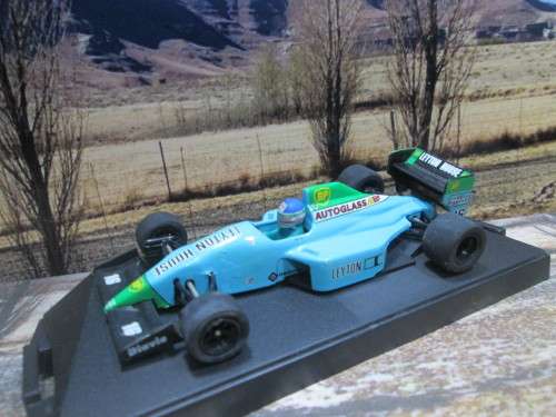 STUNNING ONYX NO 088  -  LEYTON  HOUSE CG901  ` IVAN CAPELLI    ` -  MINT -  BOXED WITH DISPLAY CASE