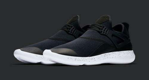 Nike Air Jordans Fly 89 Sneakers