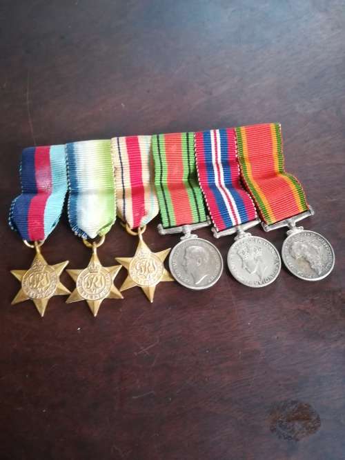 World War 2 Miniature Medal Set