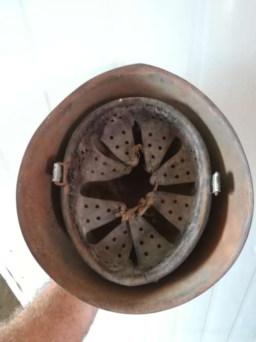 WW2 Italian M33 Helmet