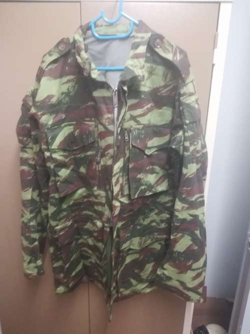 SADF Recce Copy French Lizard Camo Jacket with Zip and Hoodie (Label says Medium But Fits XXL)