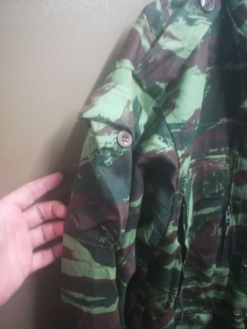 SADF Recce Copy French Lizard Camo Jacket with Zip and Hoodie (Label says Medium But Fits XXL)