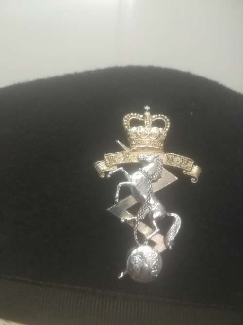 British Army Royal Electrical and Mechanical Engineers Beret