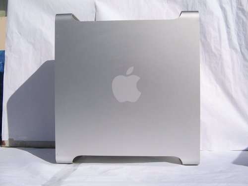 Apple Mac G5 Dual Core PowerPC.