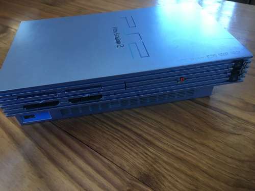 Sony Playstation 2 (Aqua Blue Phat) + Wired Controller + Memory Card & Game - FREE SHIPPING!!!