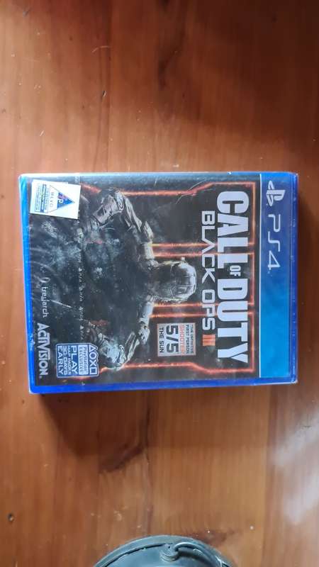 5 Play station 4 games