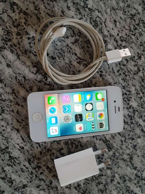 apple iphone 4s