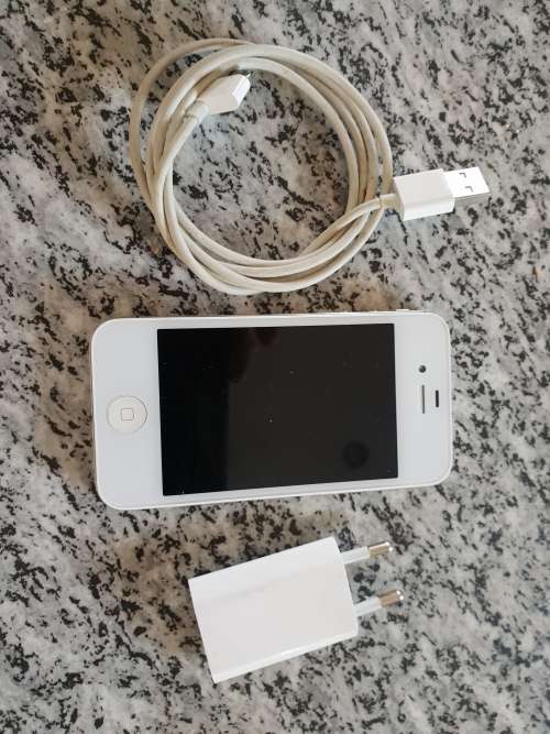 apple iphone 4s
