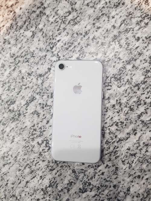 Iphone 8  ,64Gb excellent condition