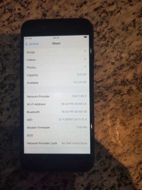 Iphone 7 ,128 GB (Bargain )