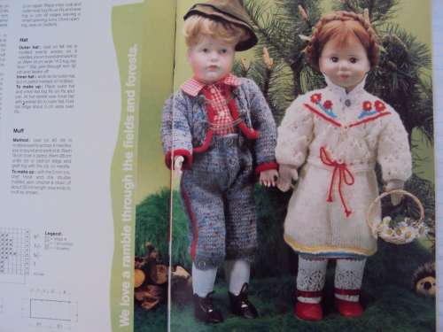 Soft Toys & Dolls Clothes No.2 - knitting patterns for dolls clothing VGC vintage - s/c booklet