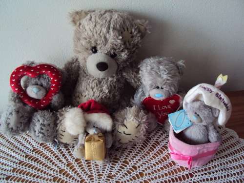 Collection of Me to you teddy bears - 100% cuteness (perfect for last minute gifts)