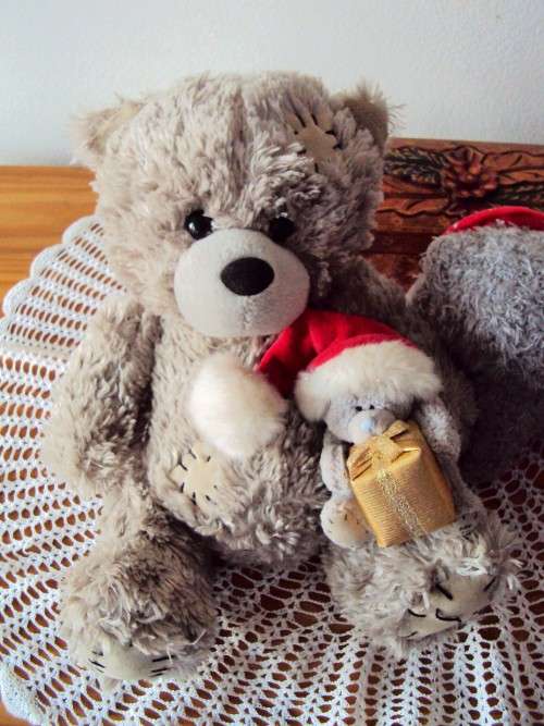 Collection of Me to you teddy bears - 100% cuteness (perfect for last minute gifts)