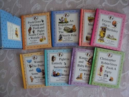 Boxed THE ORIGINAL WINNIE-THE-POOH treasury A.A. Milne Collection of 8 books - like new