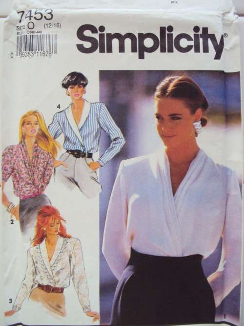 Blouse with collar/sleeve variation Simplicity 7453 Size 12-16 **Uncut factory folded VGC 90's Vinta