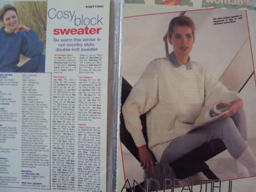 JOB LOT #8 Ladies knit patterns Over 60 patterns in 30pg Flip File (out vintage mags)