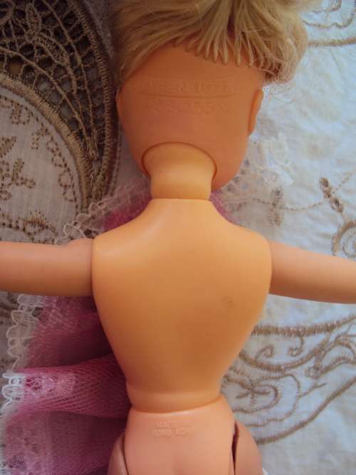 Vintage 70's Sindy ballet outfit orig Sindy shoes, twist waist & wrist, bend legs,  tilting head