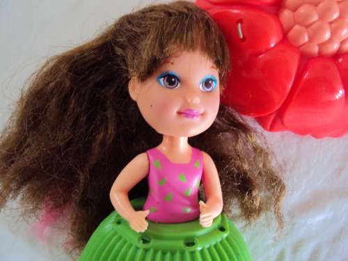 Pretty Cupcake doll by Tonka Vintage 90's patent pending