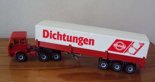 Siku truck DICHTUNGEN made in W. Germany in orig box (unplayed with VGC, small ding on side