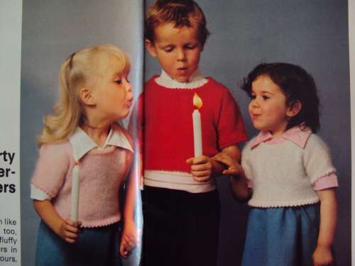 Mon Tricot knit & crochet lots of  cuddly toys & gorgeous Crochet dress Vintage s/c  **66 pages