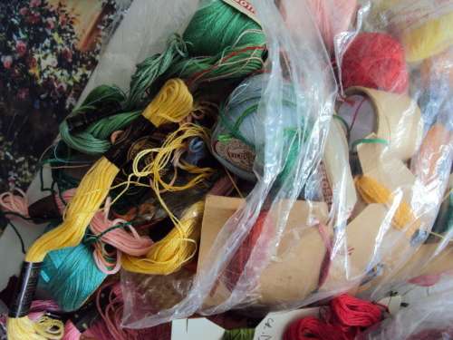 Job lot of embroidery thread skeins with embroidery hoop 13.5cm diam and print pic to embroider
