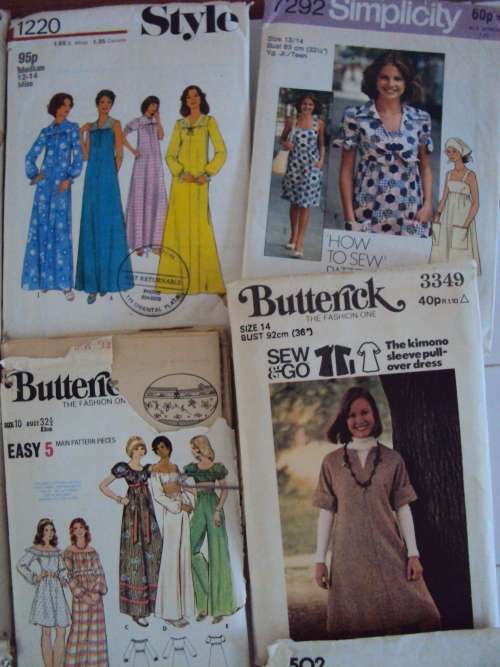 JOB LOT #38 Ladies assorted Vintage 15 x sewing patterns (cut, not checked)