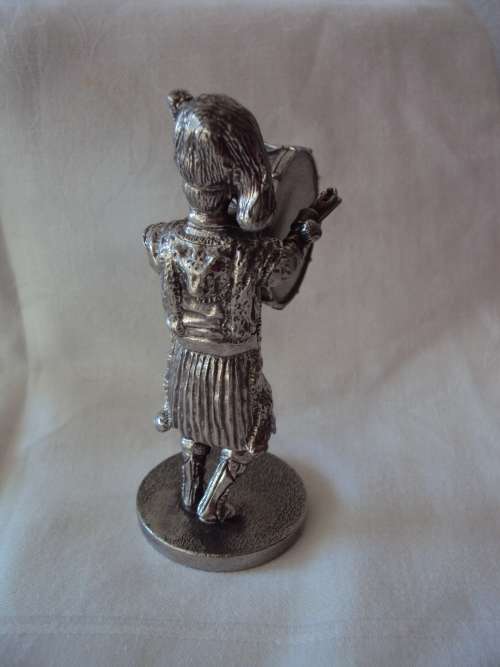 Bass Drummer 1st Bn Seaforth Highlanders c1960 (a David McMaster orig) 1/1000  Highly detailed