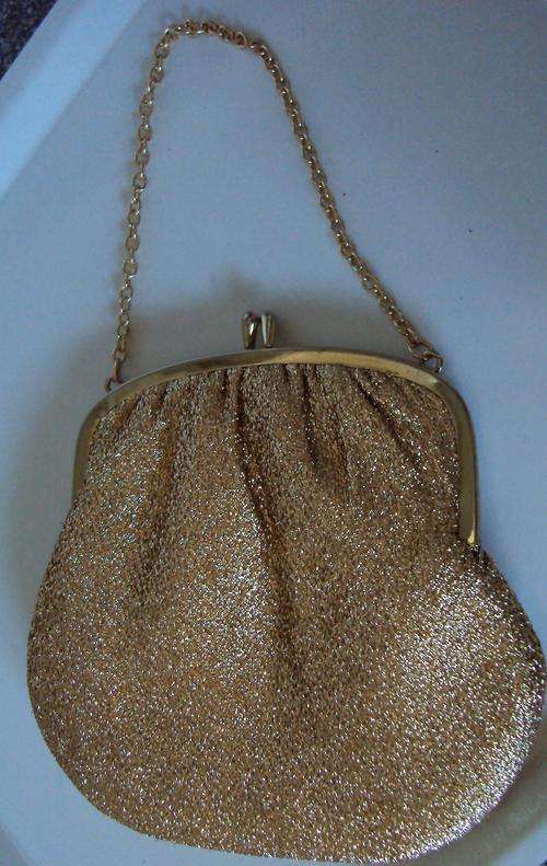 LADIES GOLD EVENING BAG - old vintage