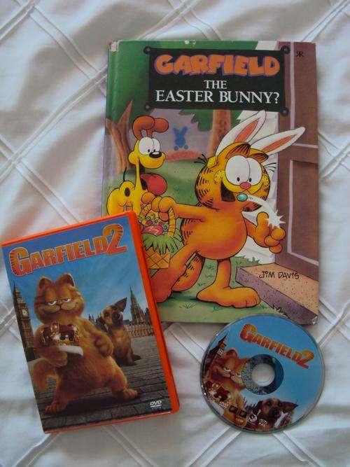 GARFIELD 2 (DVD and Garfield  book) - your one bid gets both items **R1 AUCTION**