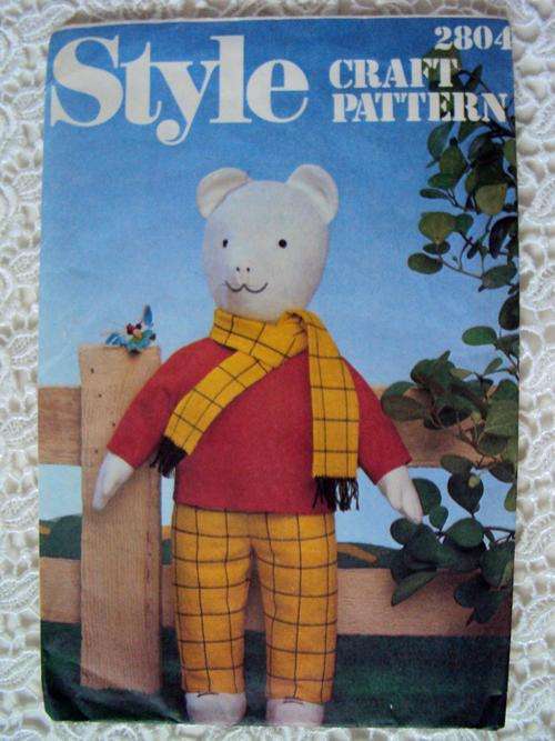 Vintage RUPERT Style Craft sewing Pattern 2804 - (unused, factory folded)