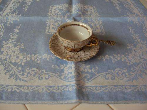 Irish Linen Double Damask Tea Cloth STUNNING 55cmx52cm ***Relisted***