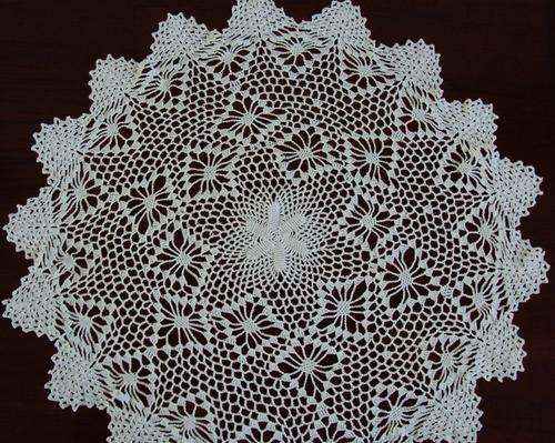 White large round hand crochet doily 52cm diam Vintage