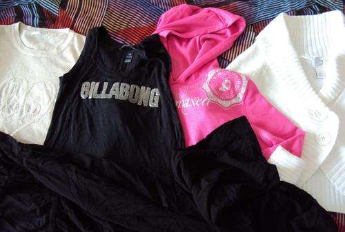 Lot of ladies clothes size med (36) VGC some unworn - low start bid gets the lot!!!