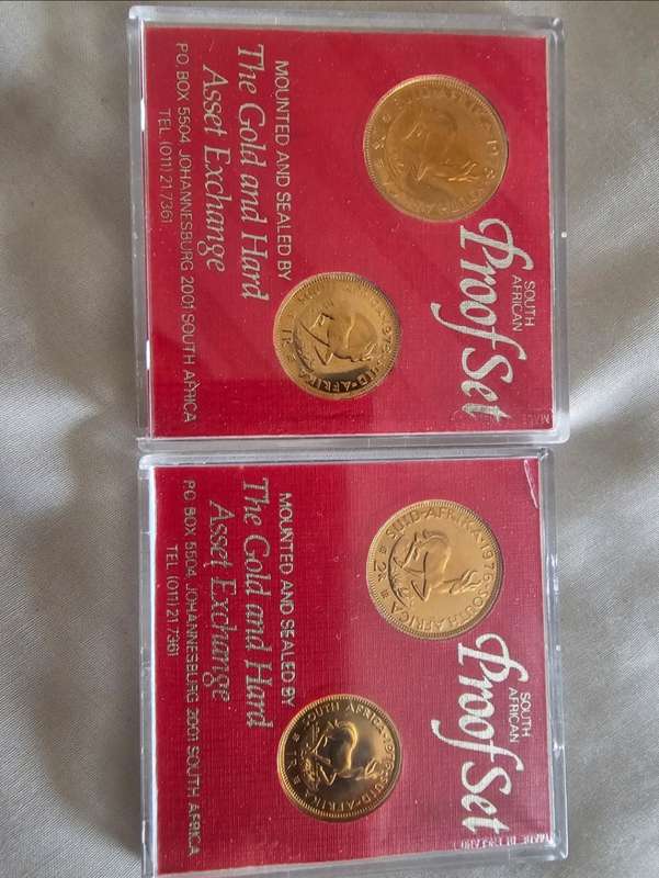 R1 and R2 pure gold proof sets